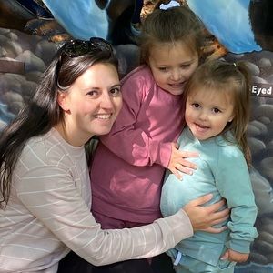 Meet your Posher, Sabrina